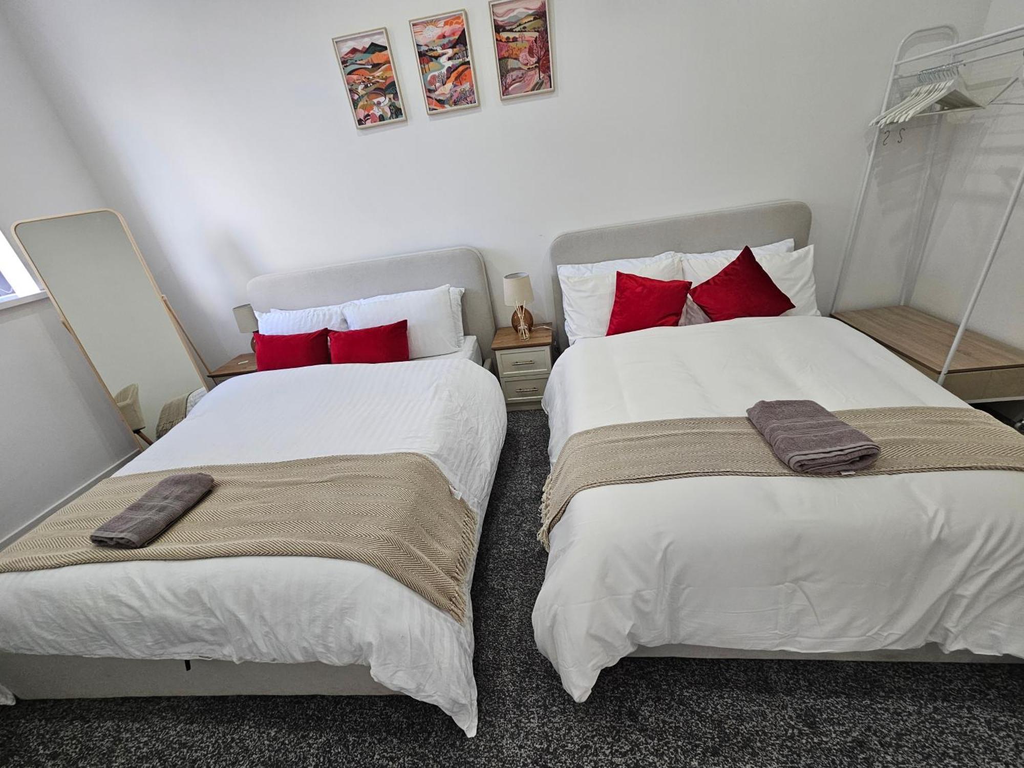Stylish 1 Bed Apartment In Newly Refurbished Building W/ Parking & Wi-Fi Birmingham Kültér fotó